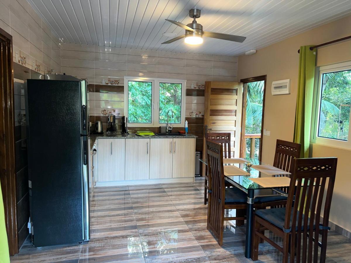 Chloe'S Cottage Self-Catering La Digue Εξωτερικό φωτογραφία