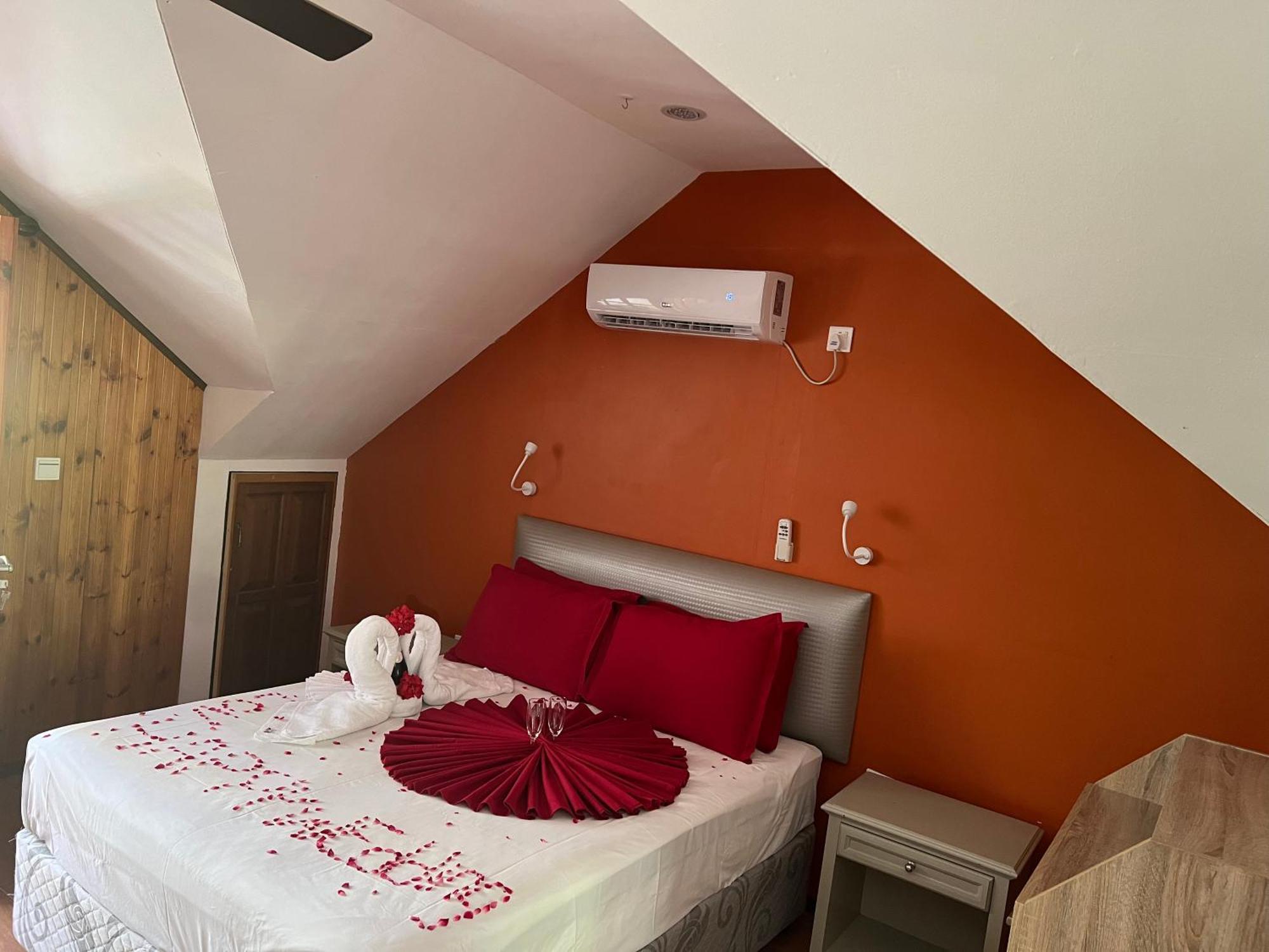 Chloe'S Cottage Self-Catering La Digue Εξωτερικό φωτογραφία