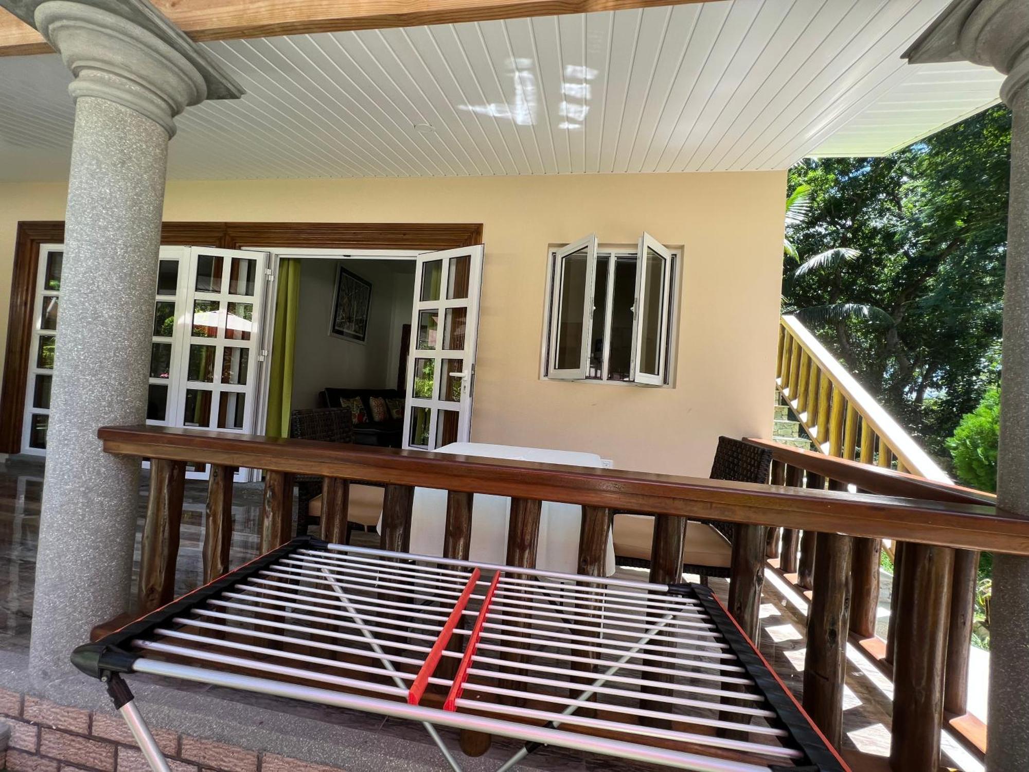 Chloe'S Cottage Self-Catering La Digue Εξωτερικό φωτογραφία