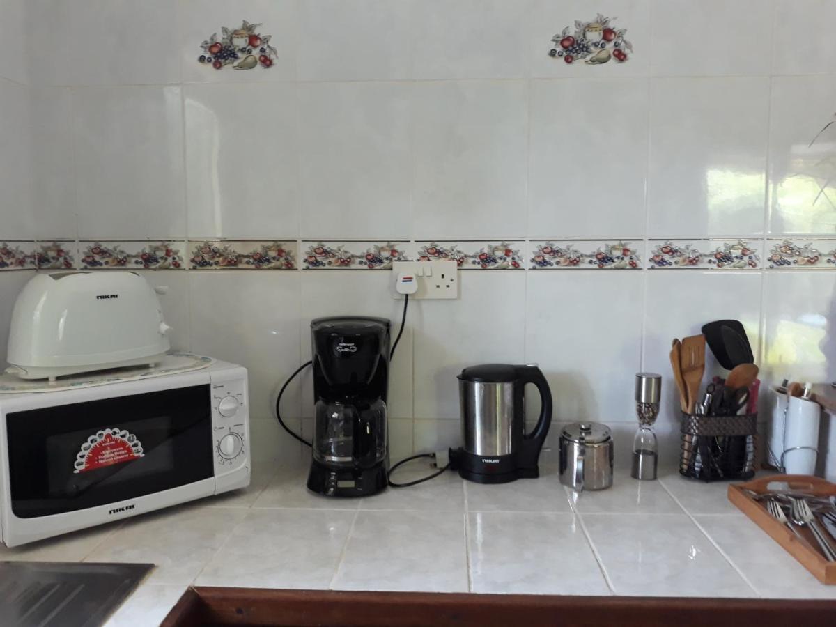 Chloe'S Cottage Self-Catering La Digue Δωμάτιο φωτογραφία